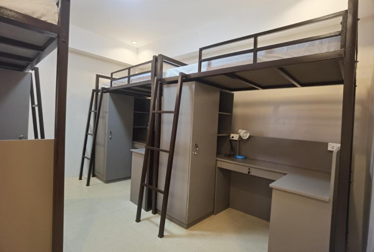 Delta Star Manor Otel Naga  Dış mekan fotoğraf